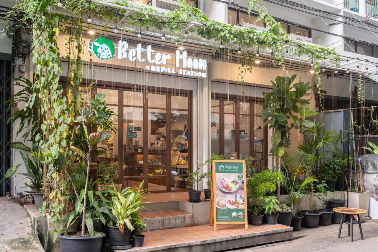 Better Moon Guesthouse Bangkok Exterior foto